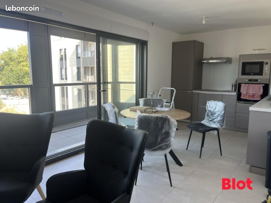 Appartement 2 pièces 48 m² · à Dinard · 48 m² · 750 €