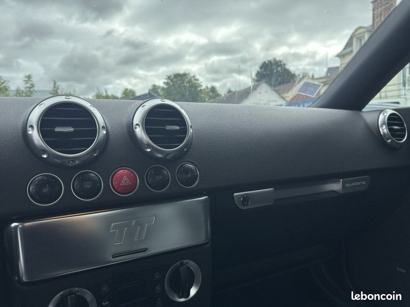 Audi TT 3.2 V6 250CH QUATTRO DSG6 (image 12)
