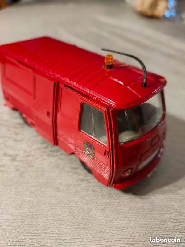 PEUGEOT J7 POMPIERS DAN-TOYS EUR 34,90 - FR