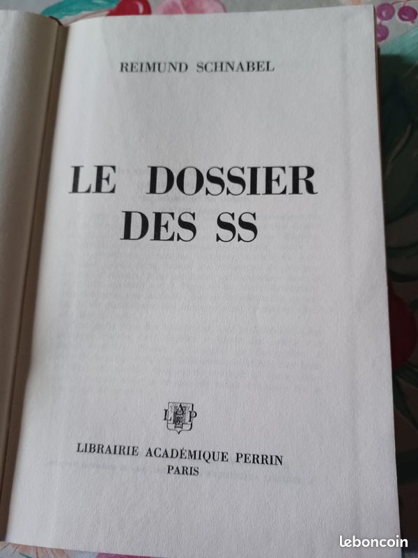 Livre le dossier des ss (image 1)