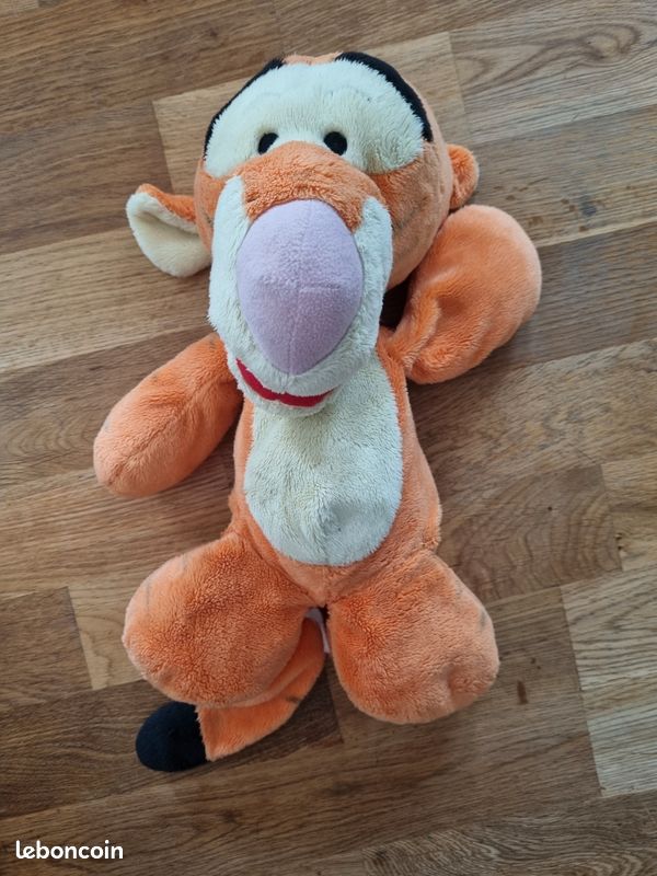 Peluche Tigrou (image 1)
