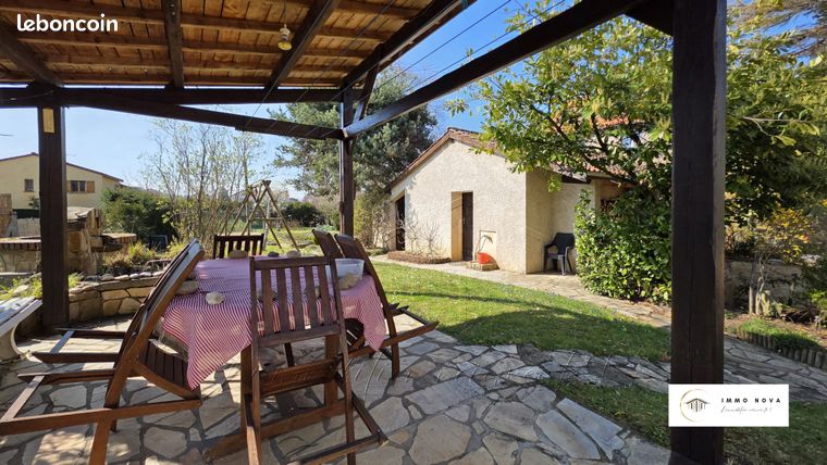 Maison 7 pièces 170 m²