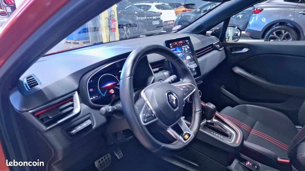 Renault clio e tech hybride 145 rs line (image 10)
