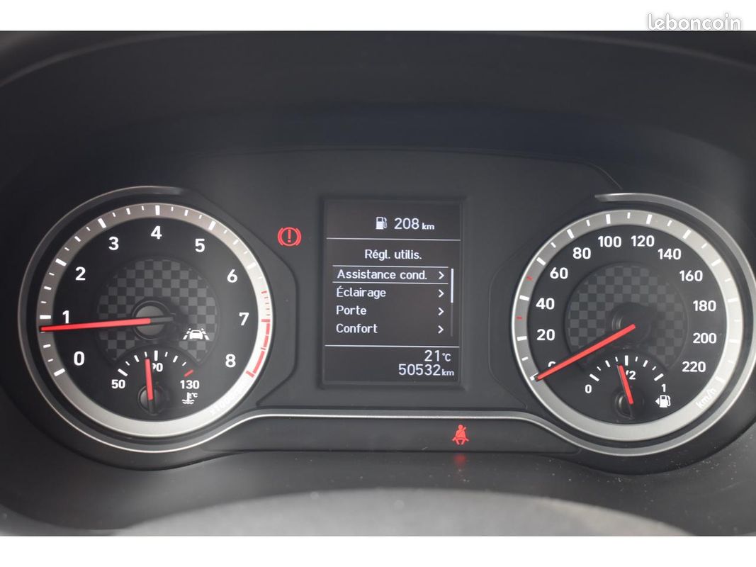 HYUNDAI I10 1.0 BVM Intuitive (image 8)