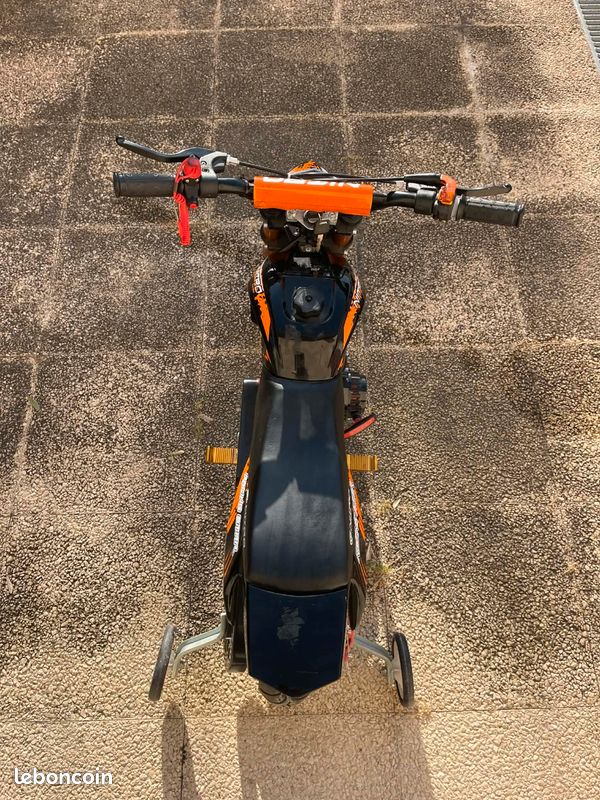 Jouet moto enfant (image 1)