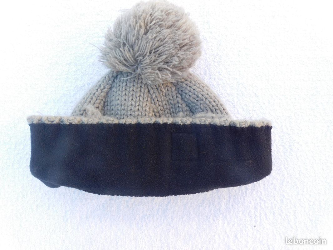 Bonnet avec pompon vert (image 3)