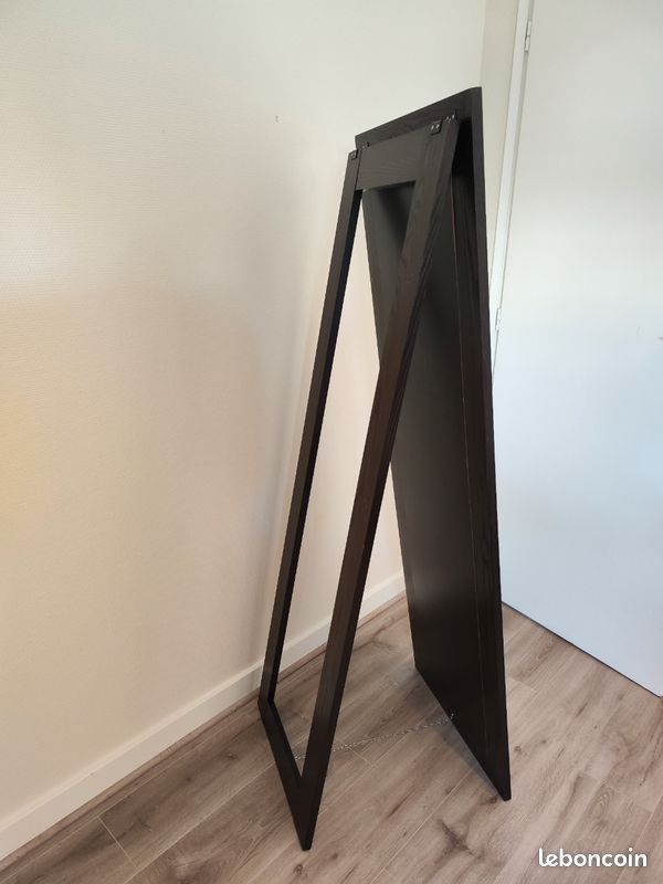 Miroir sur pied (image 2)