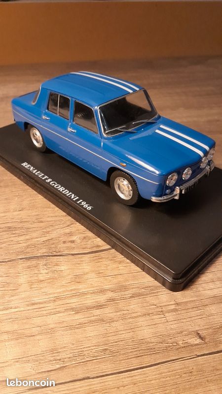 Miniature Voiture Auto 1:24 Welly RENAULT 8 R8 GORDINI Diecast Enchères