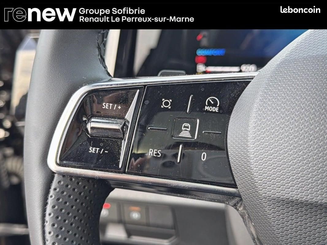 Renault Espace VI full hybrid E-Tech 200 ch 7pl Techno (image 18)