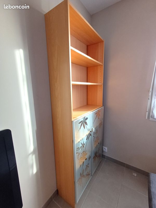 Meuble Billy 80x203x28cm avec portes vitrées (image 5)