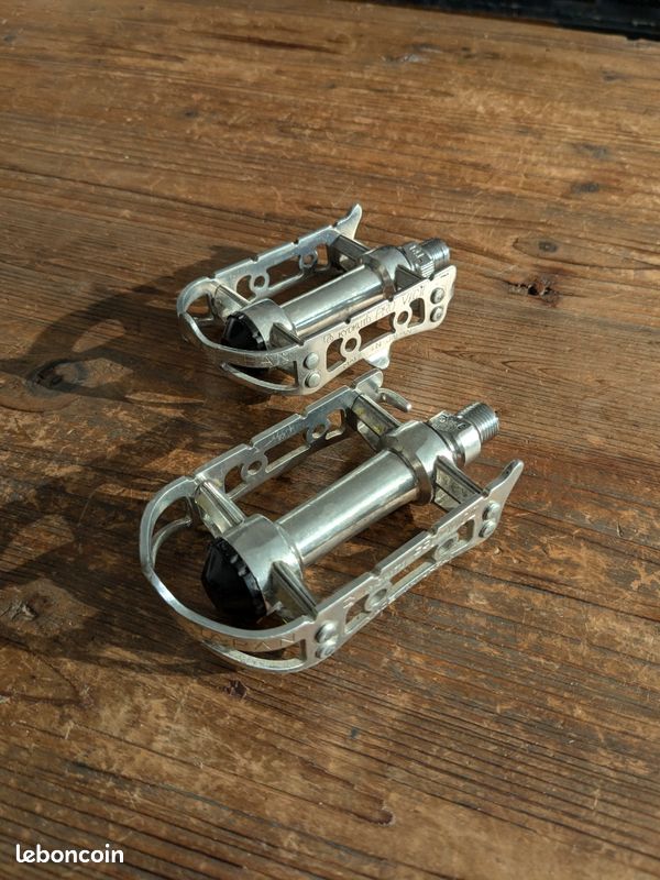 Paire de pédales / pedals - KYOKUTO
