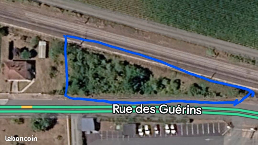 Terrain constructible zone commerciale · à Cosne-Cours-sur-Loire · 20 000 €