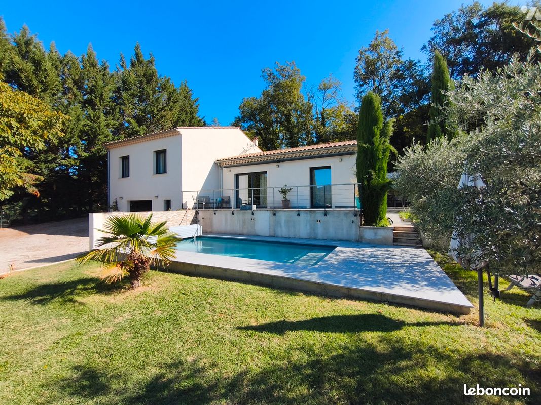 Maison 5 pièces 123 m² · à Volonne · 123 m² · 442 000 €