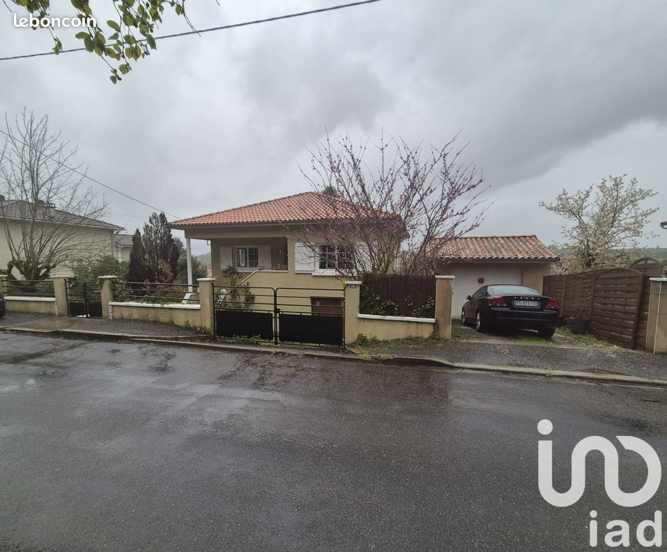 Maison 5 pièces 92 m² - Chalais 16210 (image principale 1)