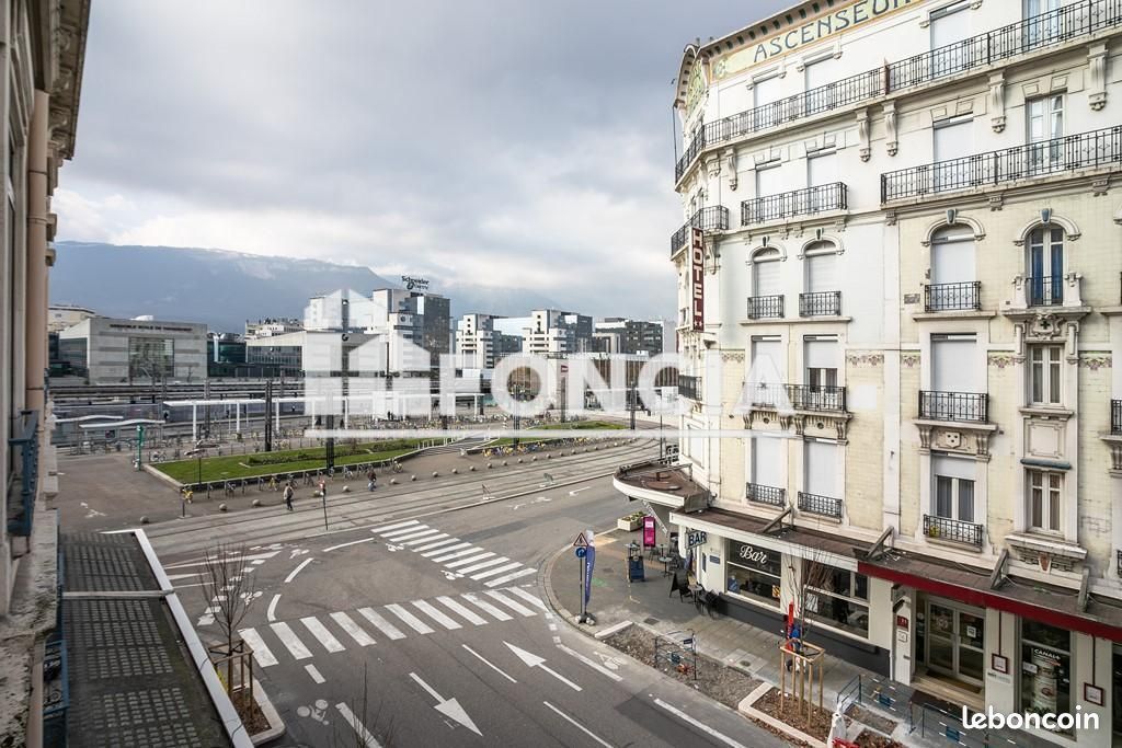 Appartement 1 pièce 17 m² · à Grenoble · 17 m² · 65 000 €
