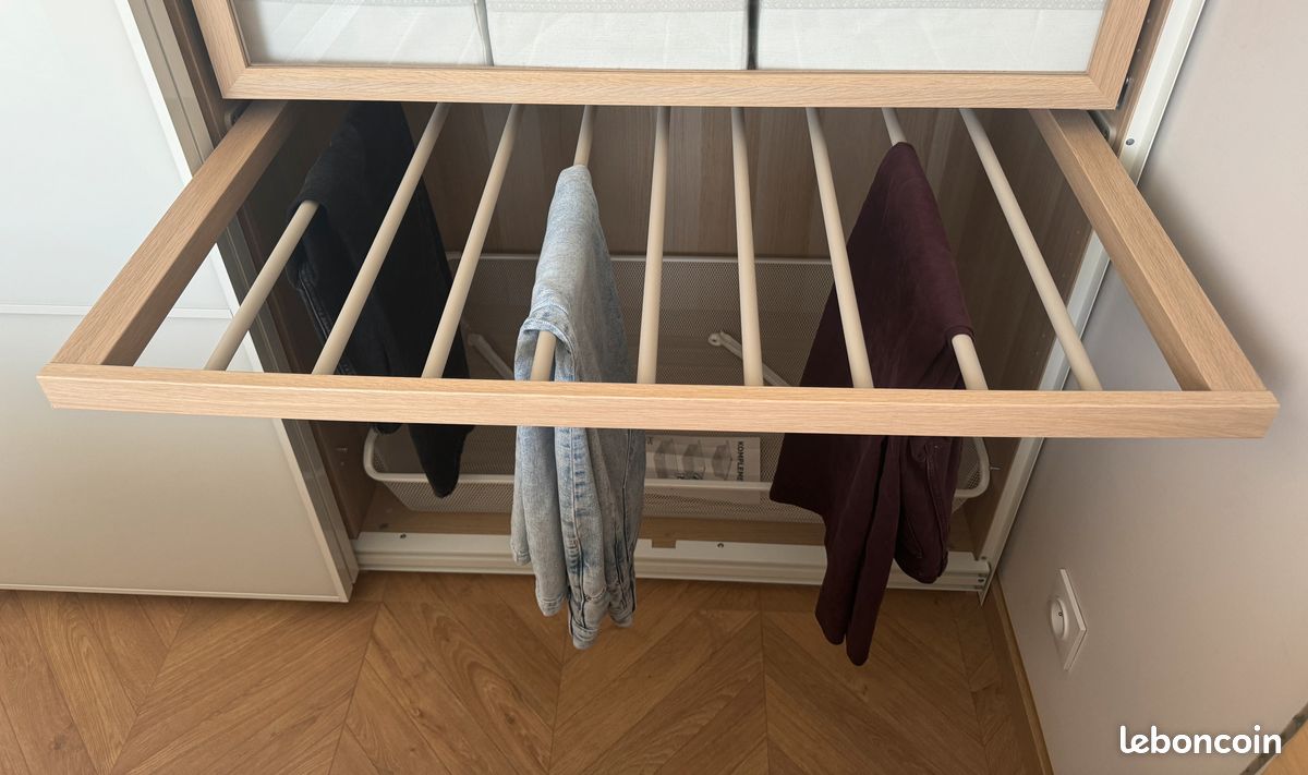 Porte-pantalons bois IKEA 100x58 (image 1)