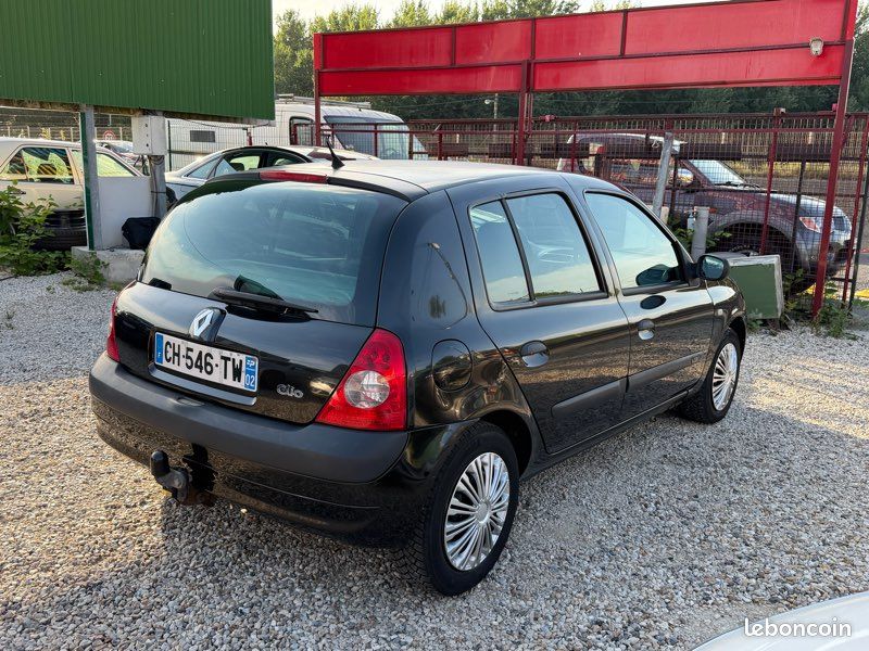 RENAULT CLIO II (2) PHASE 2 1.2 i 16v 75 AUTHENTIQUE / 5 PORTES / 140.000km / JEUNES CONDUCTEURS / PETIT PRIX (image 4)