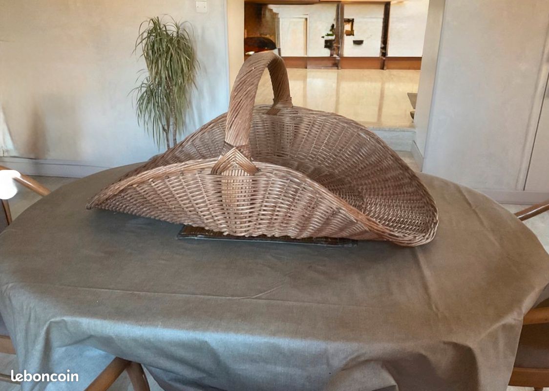 Panier en osier (image 1)