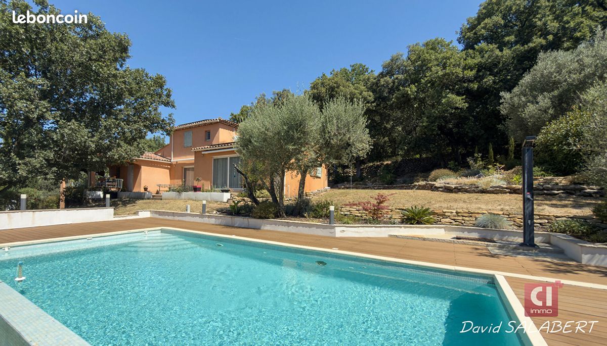 Maison 6 pièces 183 m² · à Besse-sur-Issole · 183 m² · 649 000 €