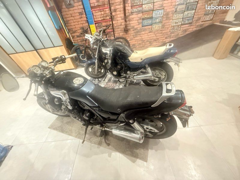 2 Yamaha fzx 750 (image 1)