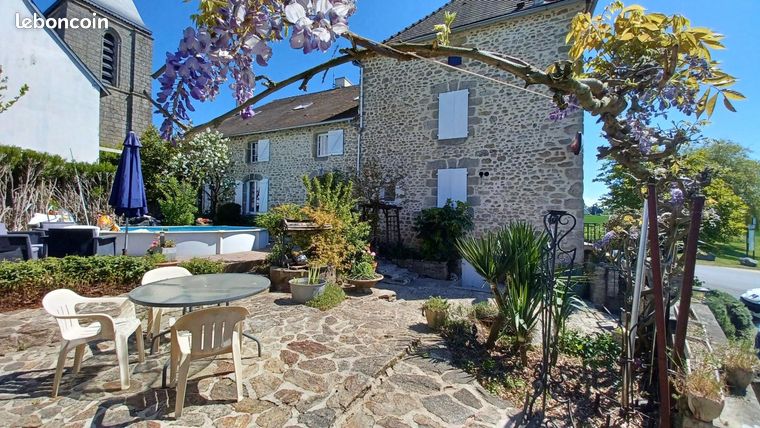 Maison 6 pièces 287 m²