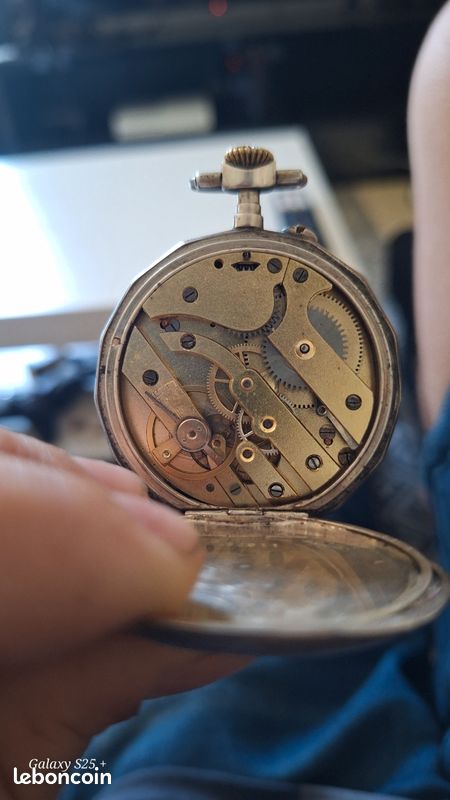 Montre Ancienne Mécanique Manuelle - Style Classique - Neuf Sans étiquette - Unisexe