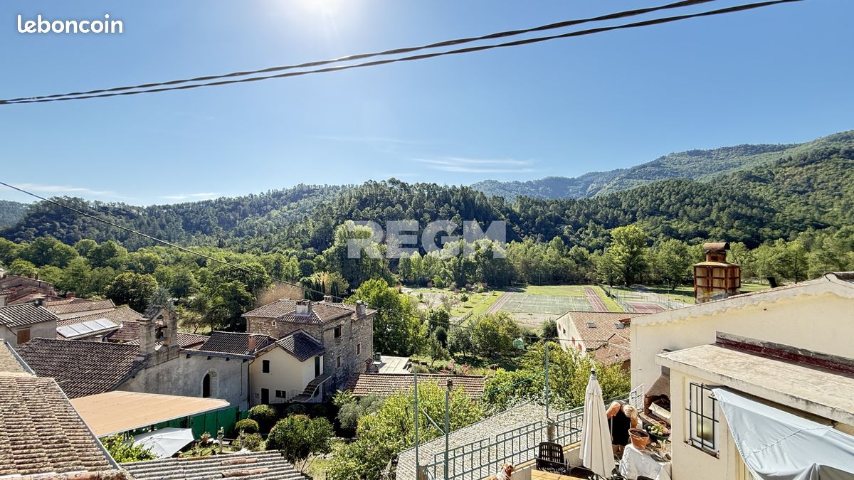 Maison 6 pièces 85 m² · à Le Collet-de-Dèze · 85 m² · 61 000 €