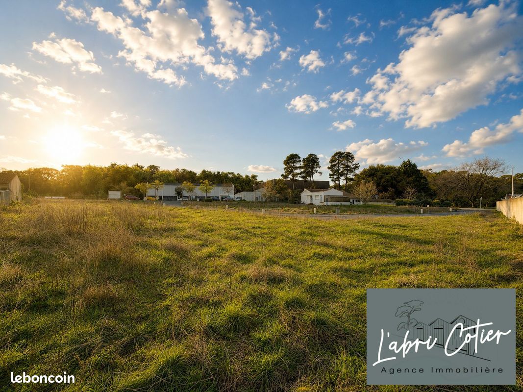 Terrain 292 m² · à Saint-Hilaire-de-Riez · 292 m² · 100 000 €