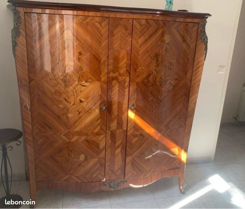 Chambre en bois de rose style Louis XV (image 2)