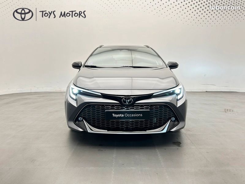 Toyota corolla touring sports Hybride 2.0L 178 GR Sport (image 8)