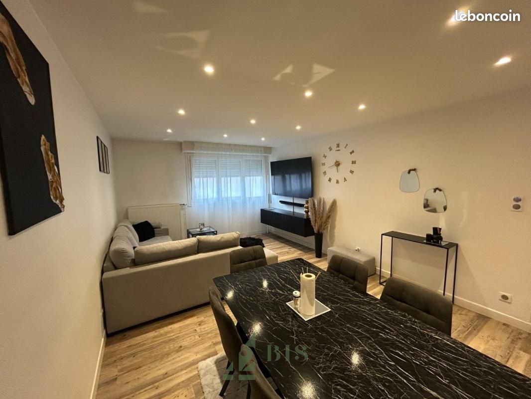 Appartement 3 pièces 68 m² · à Roanne · 68 m² · 660 €/mois