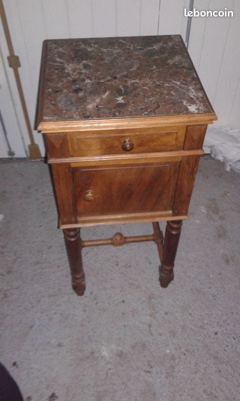 Table de chevet bois et marbre stylé (image 1)