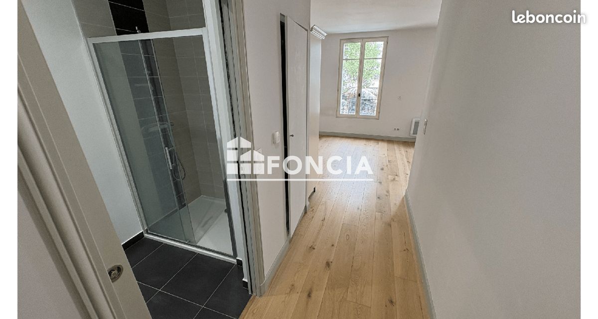 Appartement 1 pièce 28 m² · à Garches · 28 m² · 871 €