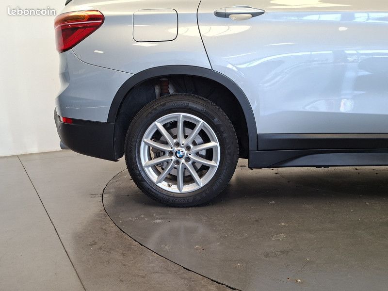 Bmw X1 (F48) Xdrive 2.0 i turbo 192 ch XLine 4x4 / GPS / Caméra / Régulateur / Radar / 1ère m (image 10)