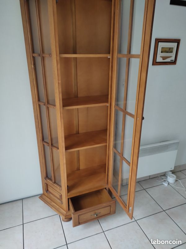 Vitrine (image 4)