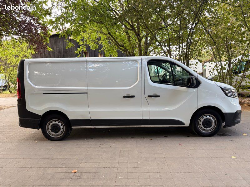 Renault Trafic 2.0 Blue dCi 150 L2H1 Grand Confort EDC Fourgon 2023 – photo 8