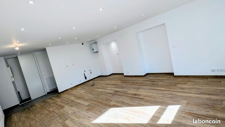 Appartement 2 pièces 61 m²