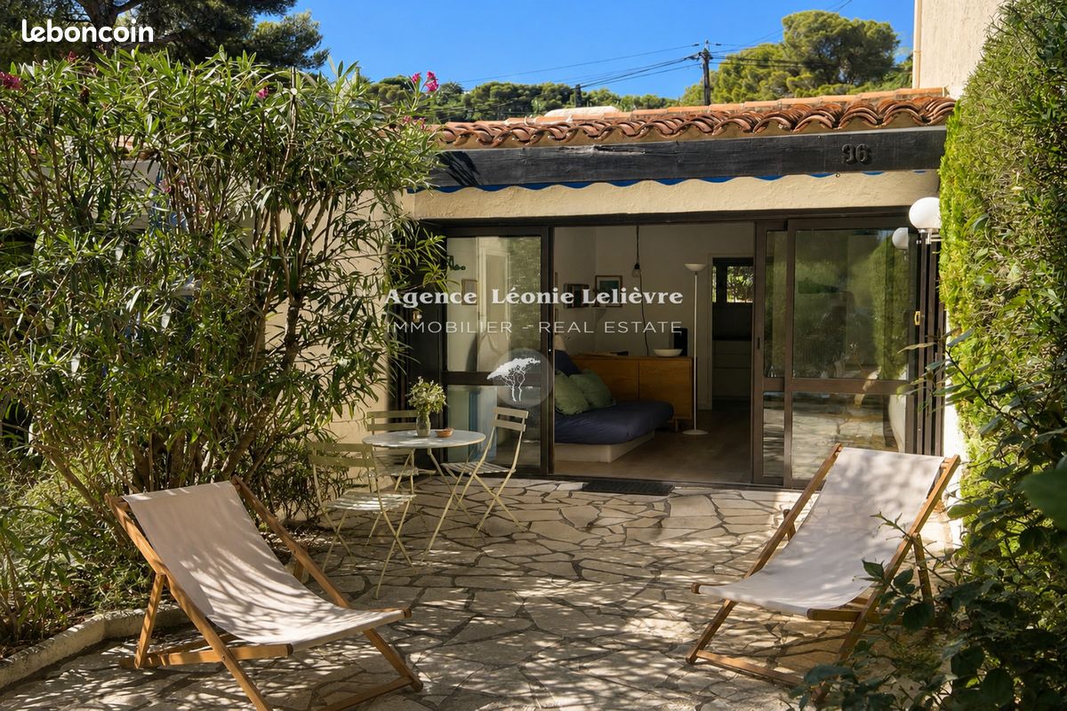 Appartement 1 pièce 25 m² · à Roquebrune-sur-Argens · 25 m² · 185 000 €