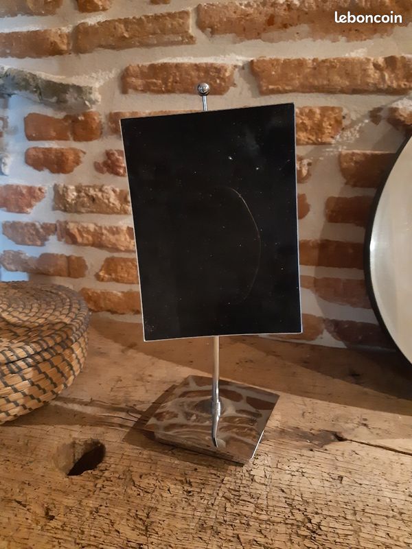 Miroir ultra grossissant (image 1)