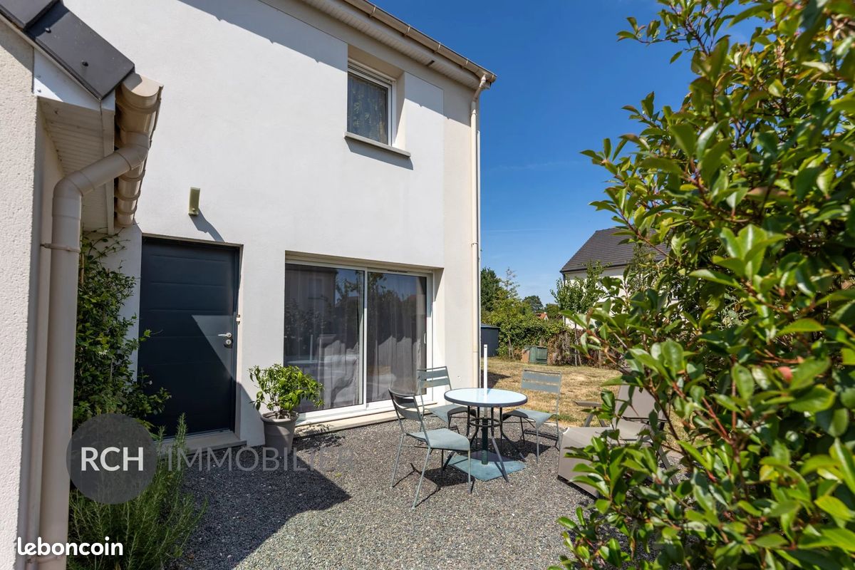 Maison 6 pièces 100 m² · à Gambais · 100 m² · 367 000 €