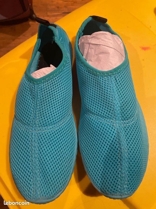 Chaussures pour piscine (image 1)
