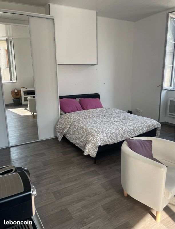 Appartement 1 pièce 30 m² · à Saint-Amand-Montrond · 30 m² · 400 €/mois