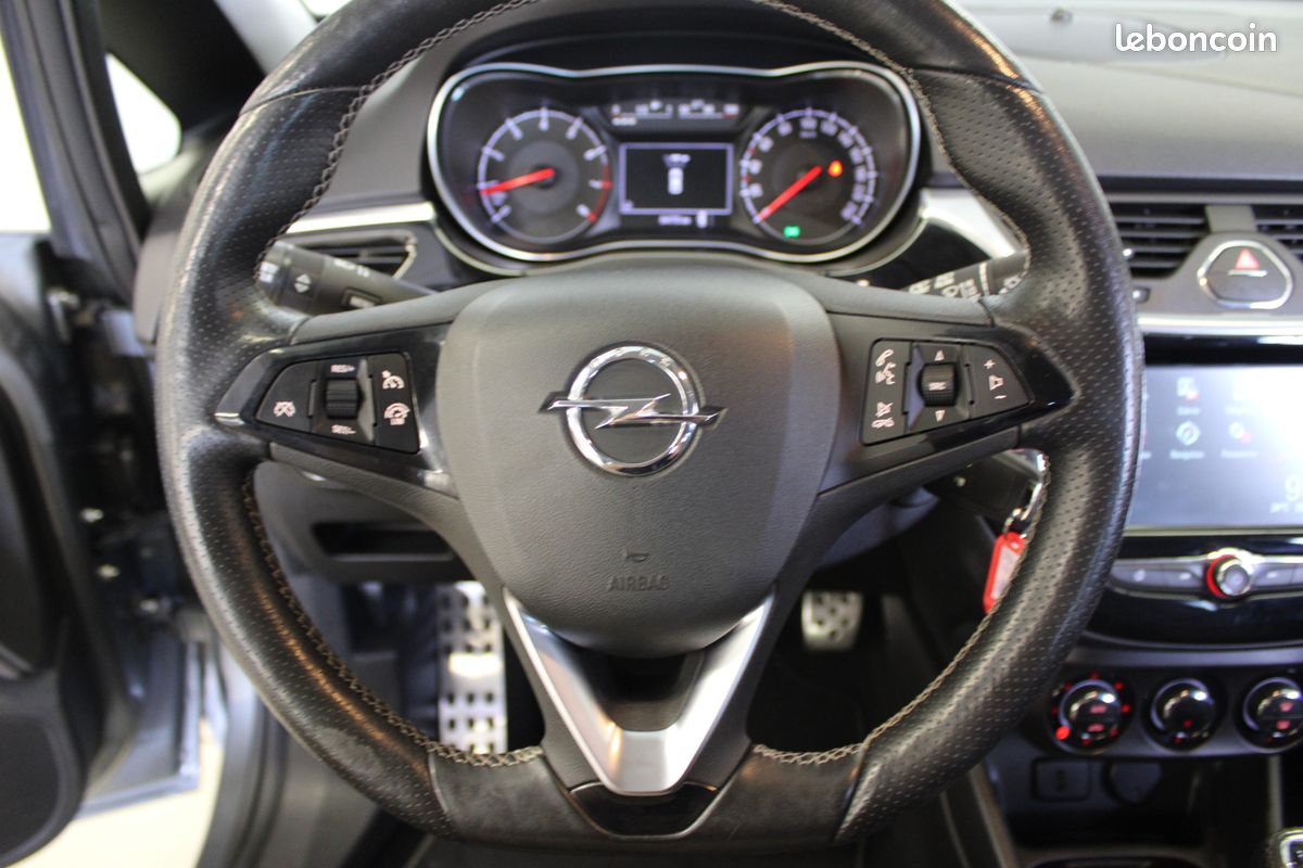 OPEL Corsa 1.4 Turbo 150 ch GSi (image 20)