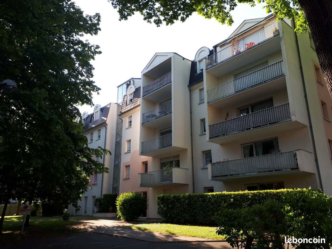Appartement 2 pièces 49 m² · à Fleury-les-Aubrais · 49 m² · 550 €/mois