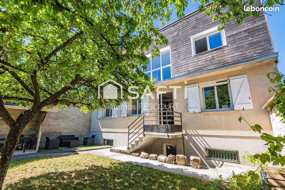 Maison 6 pièces 148 m² · à Champigny · 148 m² · 425 000 €
