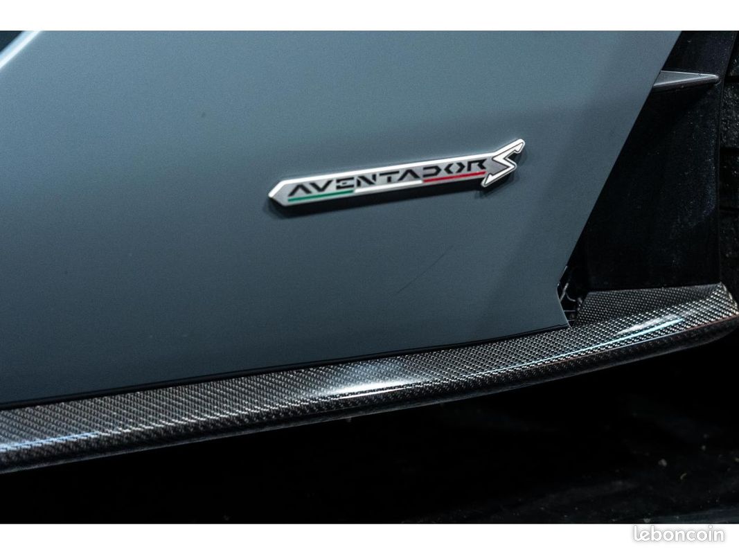 LAMBORGHINI AVENTADOR S 6.5l V12 740 S (image 18)