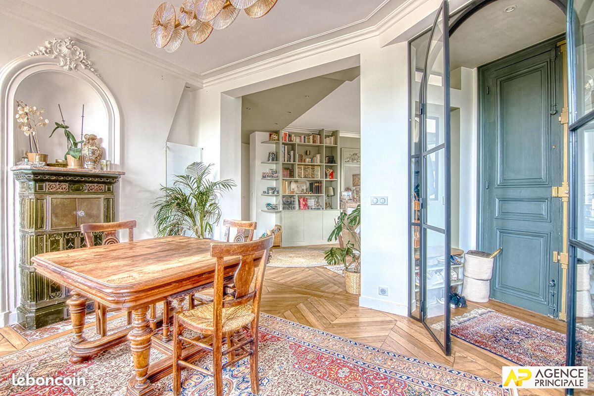 Appartement 5 pièces 107 m² · à Versailles · 107 m² · 1 130 000 €
