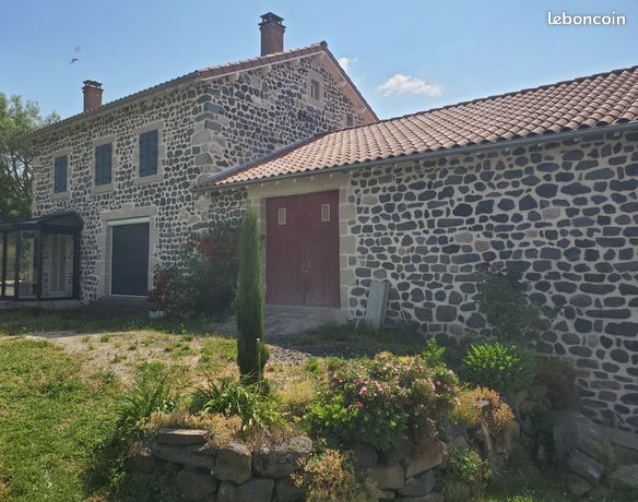 Maison 8 pièces 257 m²