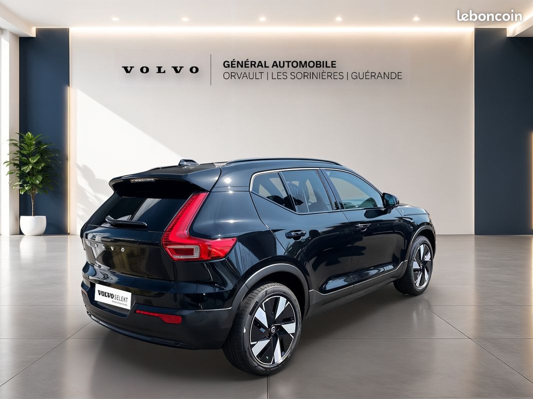 VOLVO EX40 Single Extended Range 252 ch Lounge Edition (image 3)