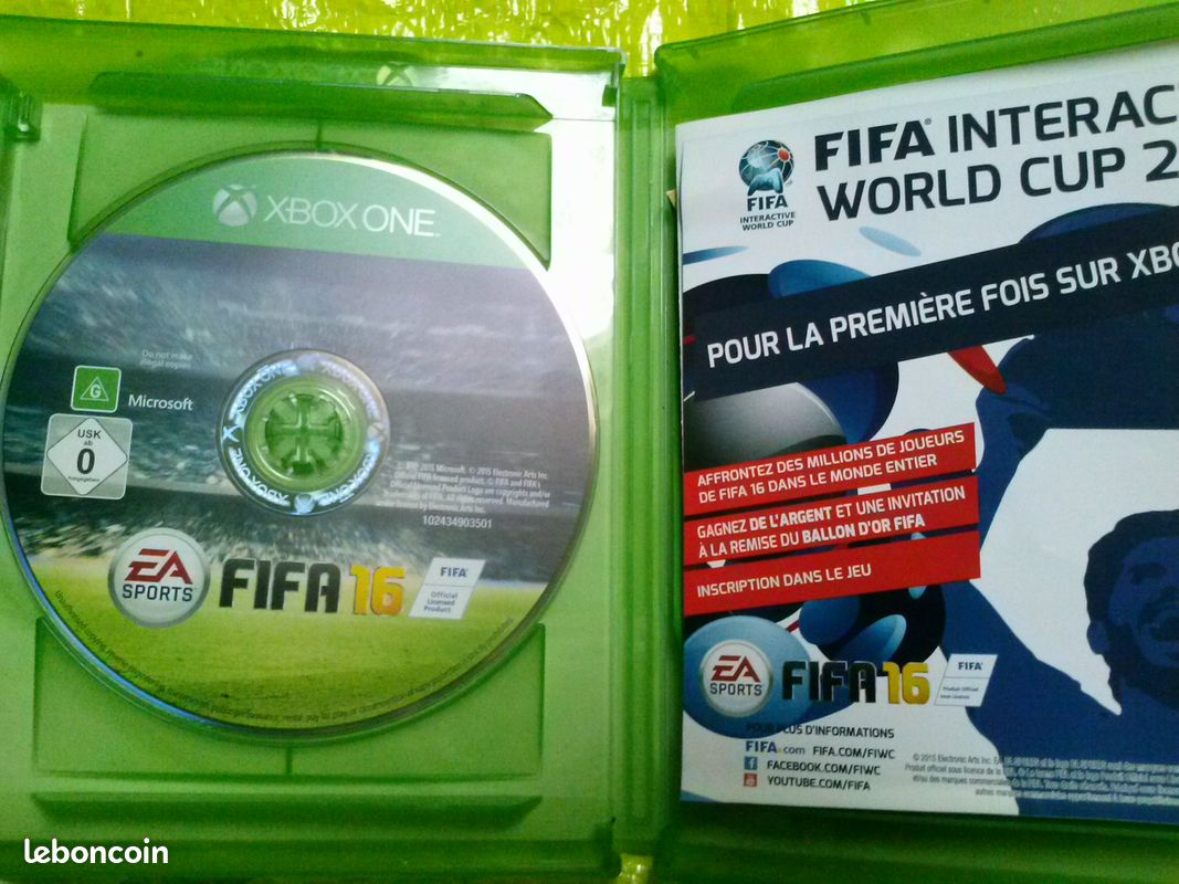 Jeu Xbox One Fifa 2016 (boîte + docu) (image 9)